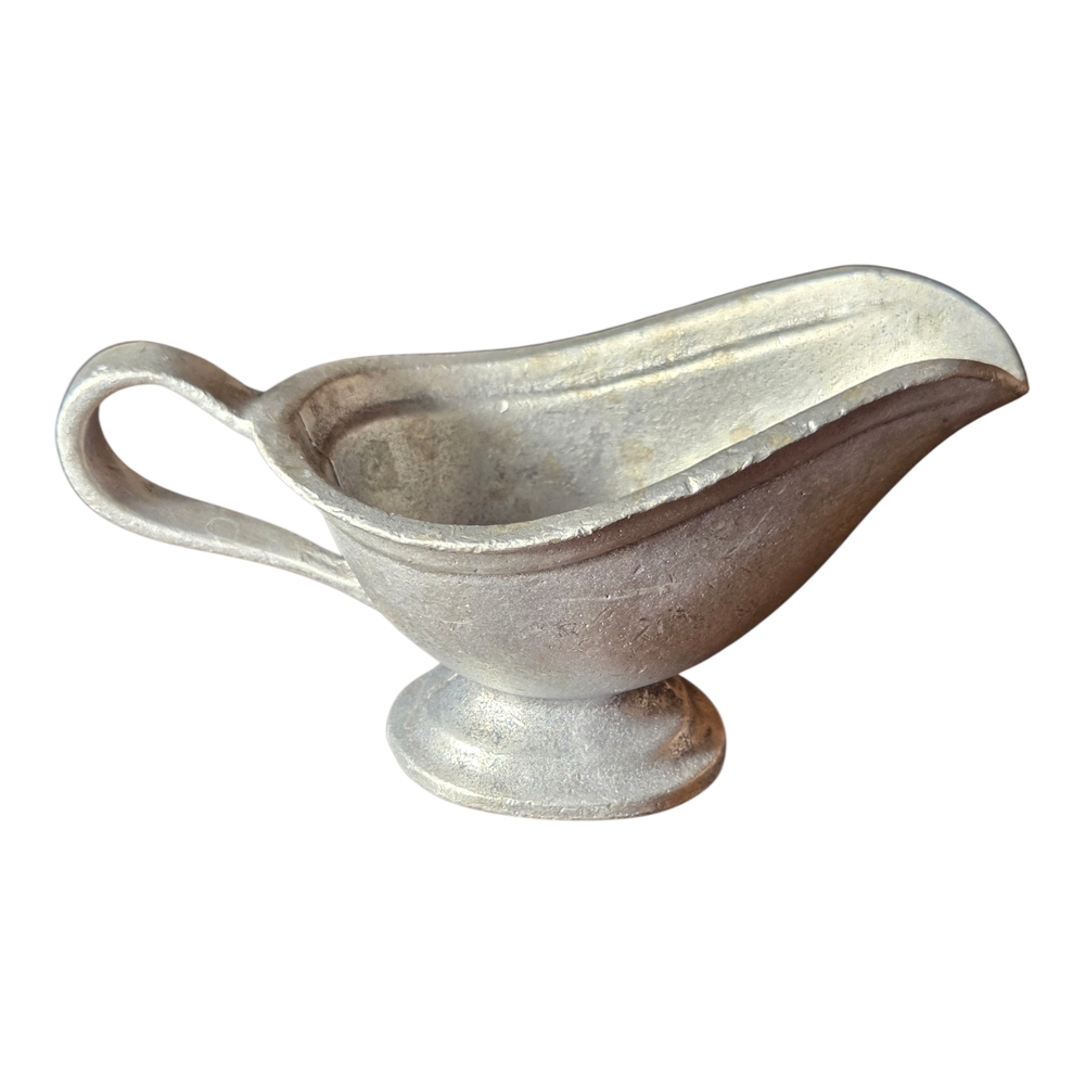 Elegant Silver Pewter Gravy Boat.